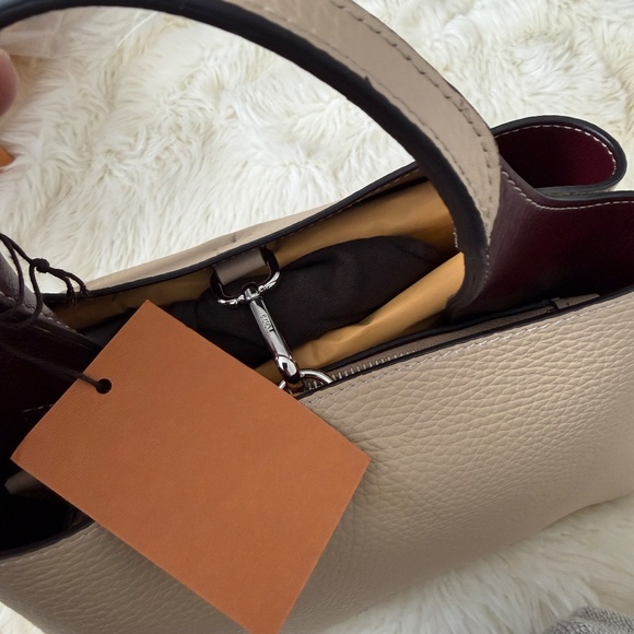 TOD’S APA SACCA Bag in Leather Micro BRAND NEW CREAM COLOR - Picture 12 of 15